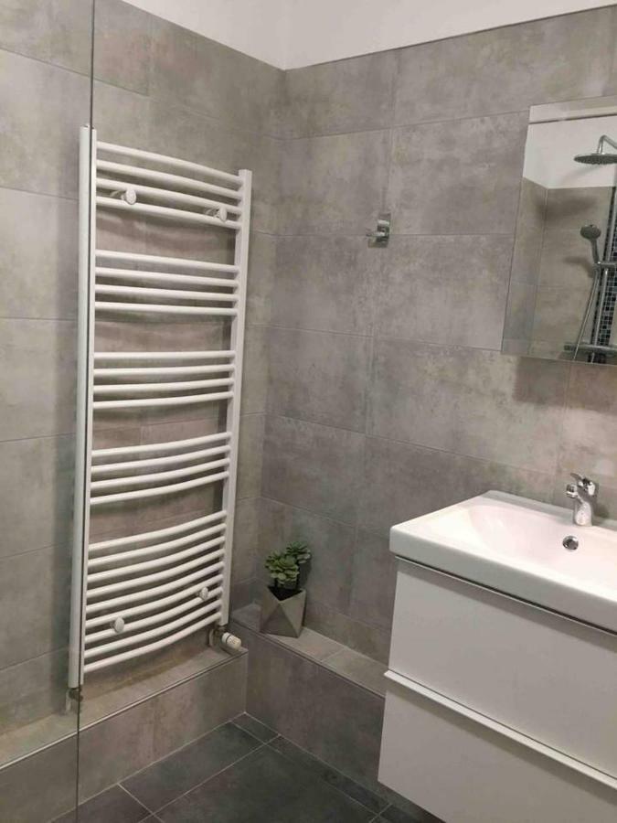 Bedinreims Cozy Parking&wifi Free Ideal 4 Adultes Et 2 Enfants